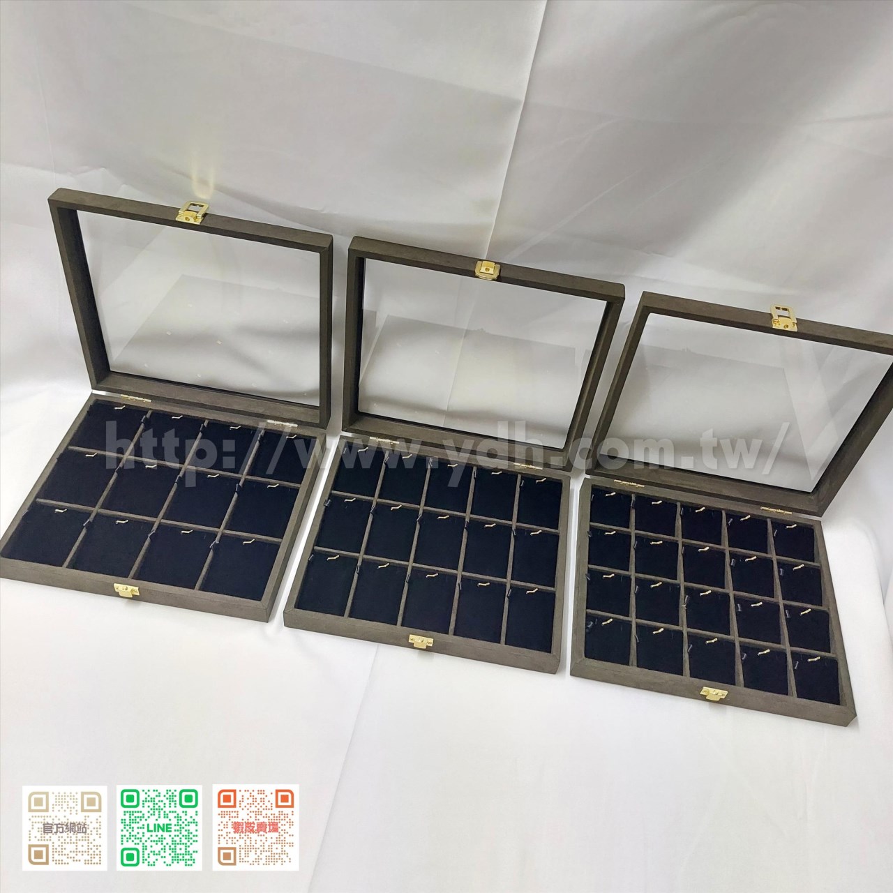 21x24公分墜子玻璃蓋收納盒(黑皮/麂皮)