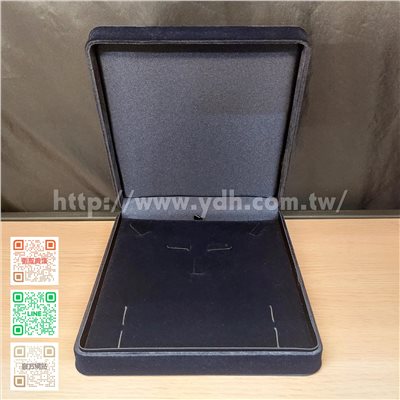 DN藍絨套鍊盒